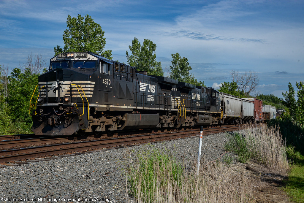 NS 4570